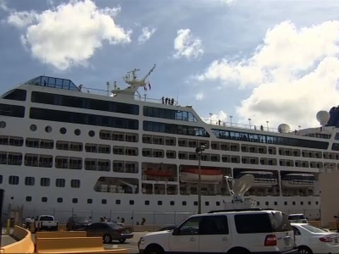 cruise ship heading from miami to havana