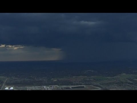 tornado touches down near tulsa oklahoma