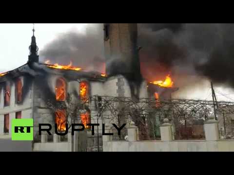 fire consumes central mosque in kizlyar southern russia