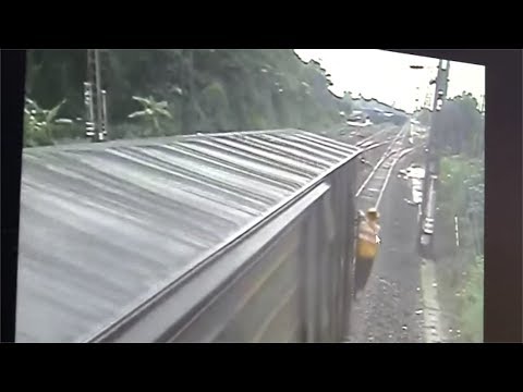 chinese man jumps off moving train