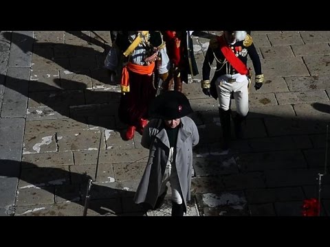 history fans reenact napoleons great escape